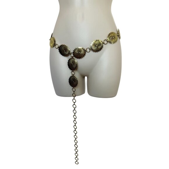 Gold Concha Belt Adjustable - Picture 2 of 5